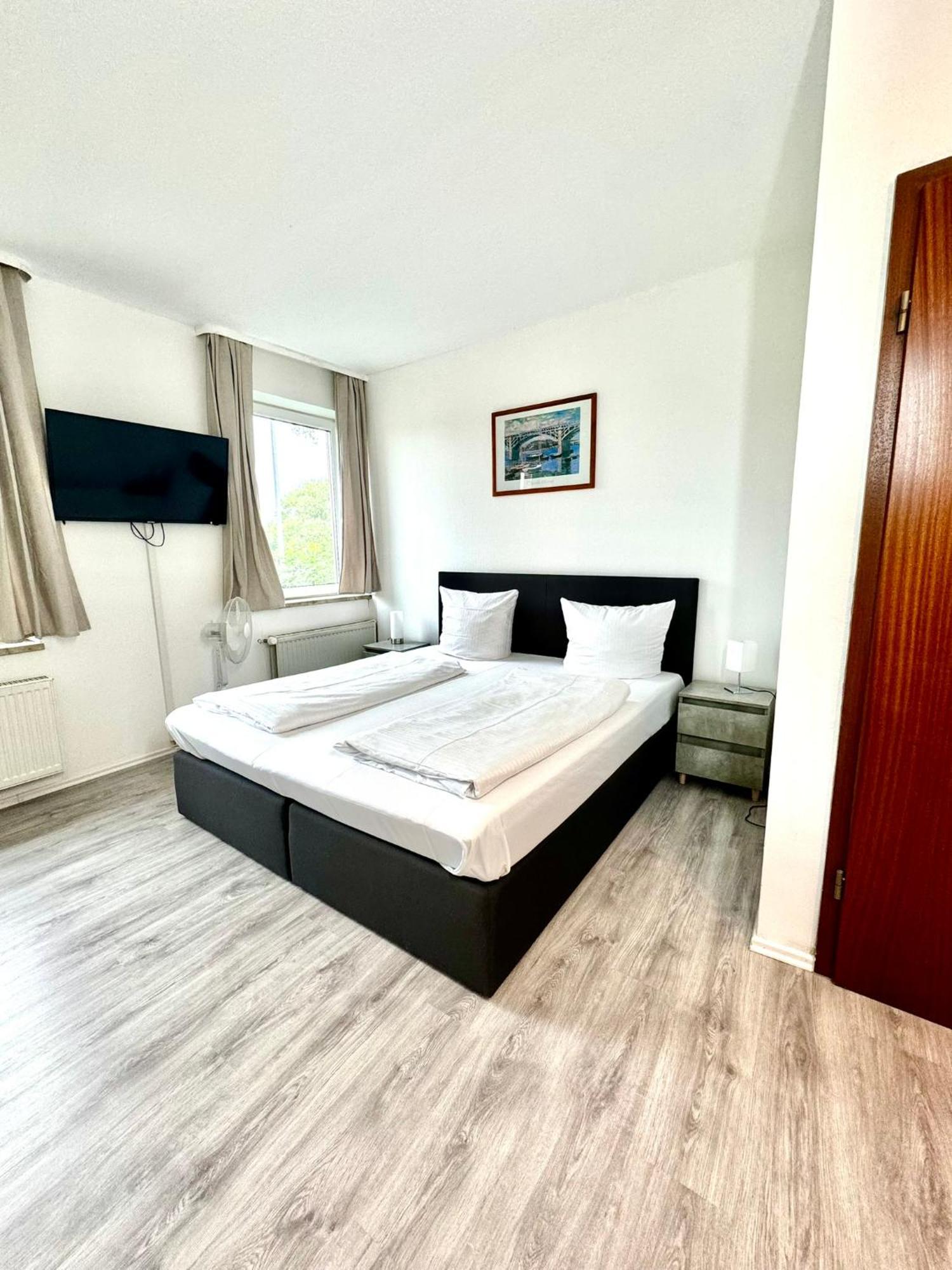 Hotel Zum Ruecking Northeim Esterno foto