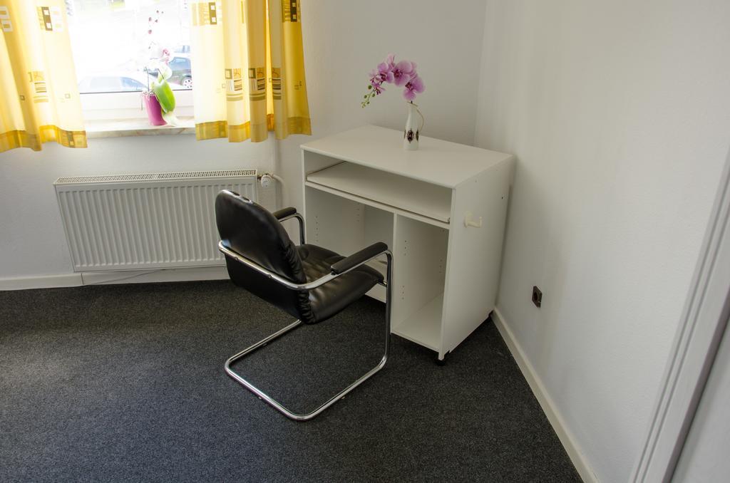 Hotel Zum Ruecking Northeim Esterno foto